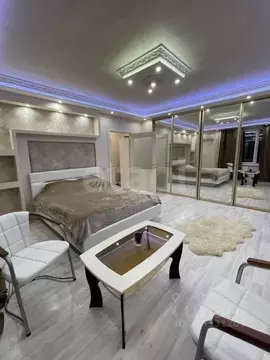 1-к кв. Самарская область, Самара ул. Лейтенанта Шмидта, 10 (44.0 м)