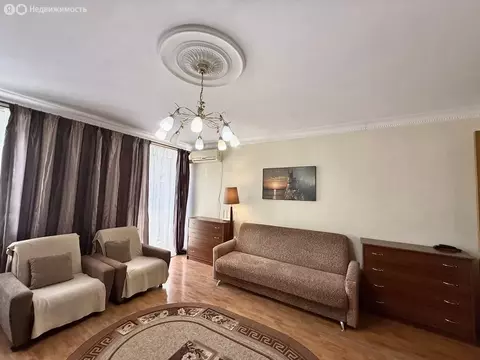 2-комнатная квартира: Иркутск, улица Горького, 27 (58.9 м)