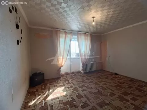 1-комнатная квартира: Зеленокумск, улица Крайнева, 64 (35 м)