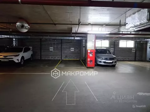 Гараж в Санкт-Петербург просп. Маршала Блюхера, 7к5 (15 м)