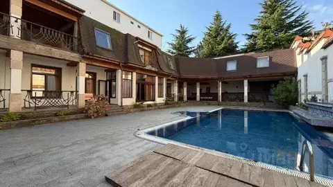 Дом в Крым, Ялта муниципальный округ, Ливадия пгт ул. Виноградная (200 ...