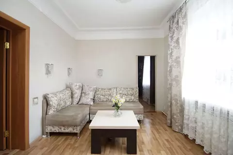 3-к кв. Омская область, Омск ул. Орловского, 12 (61.0 м)