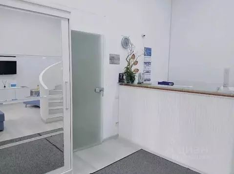 Помещение свободного назначения в Санкт-Петербург ул. Корнеева, 2 (148 ...