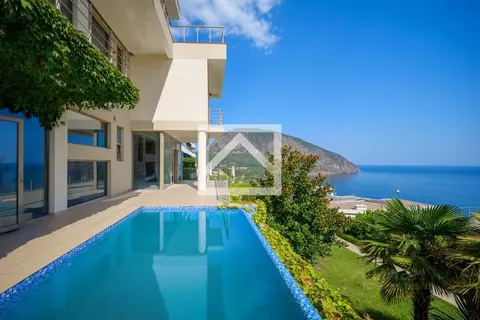 Дом в Крым, Ялта муниципальный округ, Гурзуф пгт ул. Ялтинская, 12Ж ...