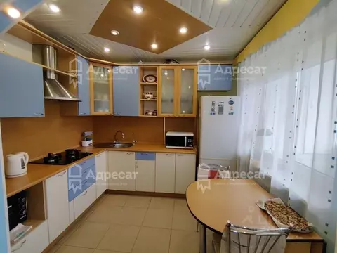 3-к кв. Волгоградская область, Волгоград ул. Одоевского, 59 (58.0 м)