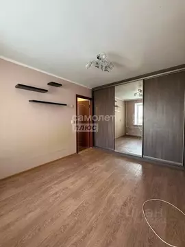 1-к кв. Омская область, Омск Заозерный мкр, ул. Лаптева, 1 (27.5 м)