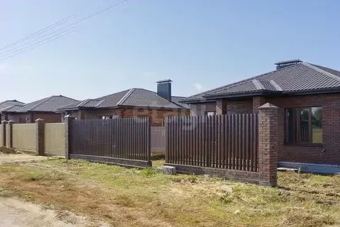 Дом в Воронежская область, Семилукский район, с. Девица пер. Романцов ...