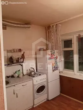2-комнатная квартира: Ломоносов, улица Сафронова, 8 (41.7 м)