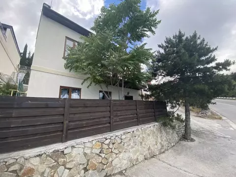 Дом в Крым, Ялта муниципальный округ, Массандра пгт ш. Туристов, 1-3 ...