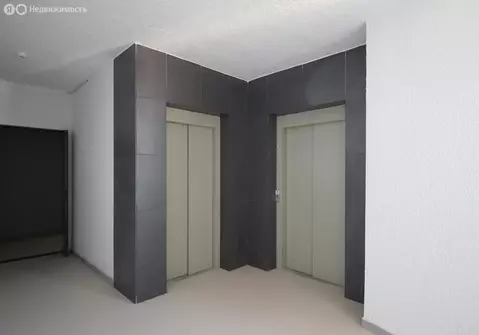 2-комнатная квартира: Калининград, Крымский проезд, 2 (68.3 м)