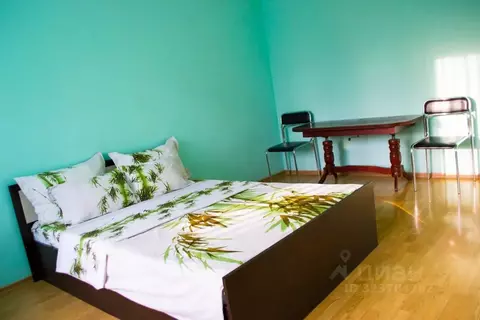 1-к кв. Крым, Симферополь бул. Ленина, 15/1 (30.0 м)