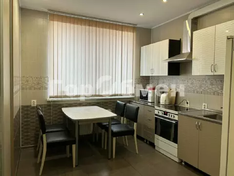 Продается 2-комнатная квартира