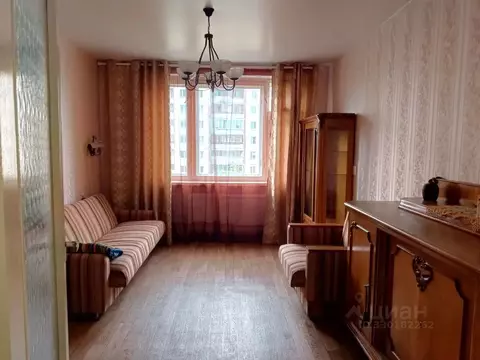 3-к кв. Санкт-Петербург ул. Уточкина, 2К2 (72.9 м)
