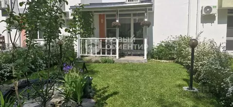 Таунхаус в Свердловская область, Среднеуральск муниципальный округ, д. ...