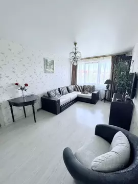 3-к кв. Санкт-Петербург ул. Партизана Германа, 18К1 (60.0 м)