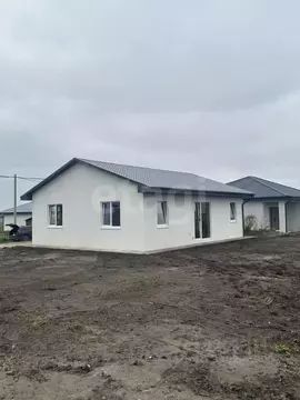 Дом в Калининградская область, Гурьевский муниципальный округ, пос. ...