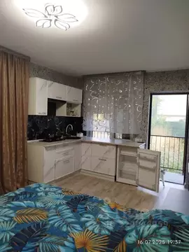 Комната Крым, Алушта пер. Заводской, 17