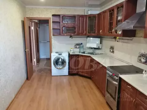 2-к кв. Тюменская область, Тюмень Широтная ул., 124 (65.0 м)