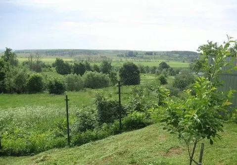 Дом в Калужская область, Перемышльский район, Гремячево с/пос, с. ...