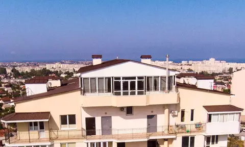 4-к кв. Севастополь ул. Тараса Шевченко, 14 (275.7 м)