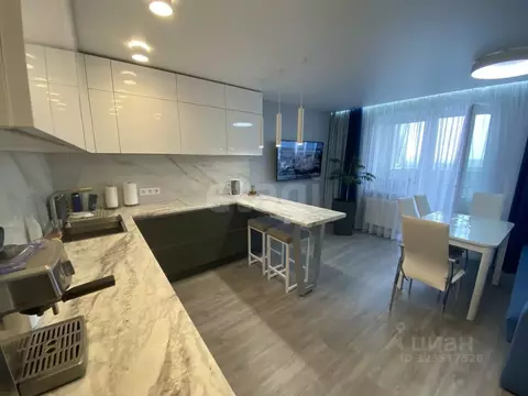 3-к кв. Тюменская область, Тюмень Амурская ул., 39 (83.0 м)