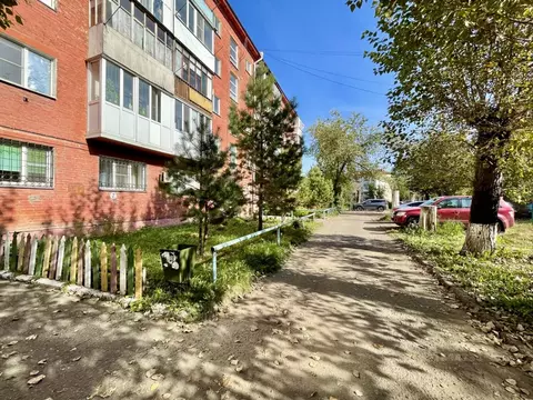 2-к кв. Омская область, Омск просп. Космический, 26 (41.0 м)