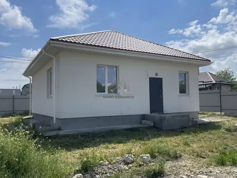 Дом в Крым, Симферопольский район, с. Мирное ул. Пейзажная, 1 (73 м)