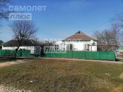 Дом в Краснодарский край, Крымский район, Варениковская ст-ца ул. ...