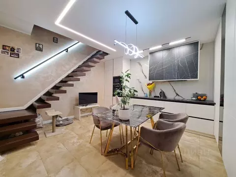 Таунхаус в Калужская область, Ферзиковский район, Грабцево с/пос, с. ...