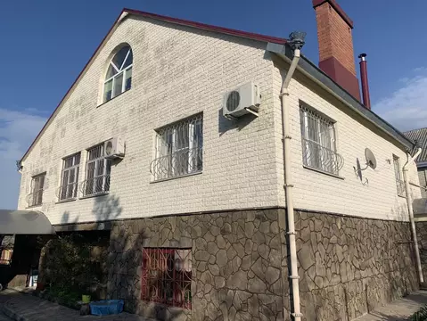 Дом в Ставропольский край, Ставрополь Ясная ул., 23 (380 м)