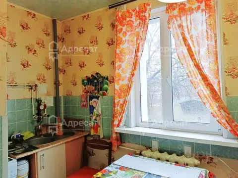 2-к кв. Волгоградская область, Волгоград пос. ГЭС, ул. Героев Шипки, ...