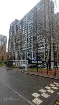 Продается 3-комнатная квартира