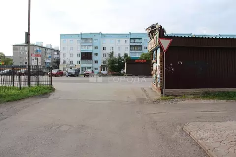 Торговая площадь в Кемеровская область, Киселевск Весенняя ул., 3 (99 ...