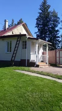 Дом в Ленинградская область, Выборгский район, Рощино пгт ул. ...