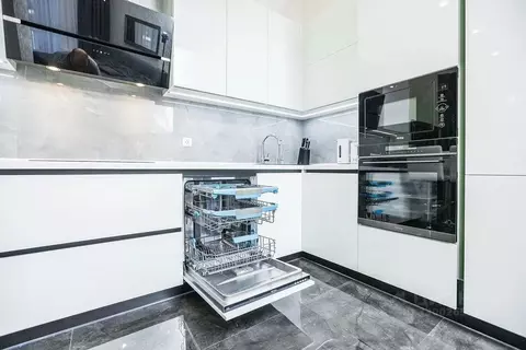 3-к кв. Краснодарский край, Геленджик Крымская ул., 3к1 (132.0 м)