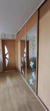 3-к кв. Омская область, Омск Заозерный мкр, ул. Глинки, 1А (50.0 м)