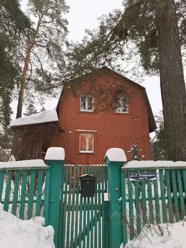 Дом в Московская область, Люберцы городской округ, Малаховка пгт ул. ...