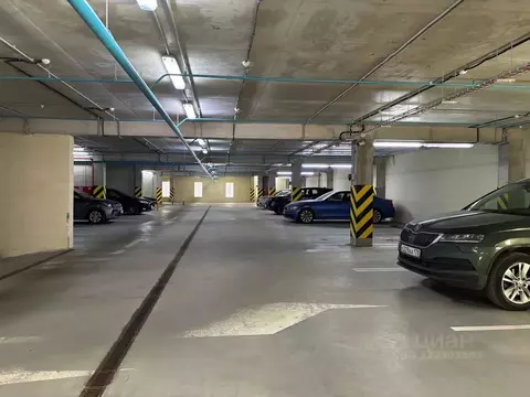 Гараж в Санкт-Петербург ш. Суздальское, 20к2 (15 м)