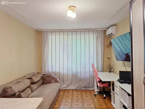 1к в -комнатной квартире (18 м)