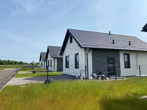 Дом в Калининградская область, Гурьевский муниципальный округ, пос. ...