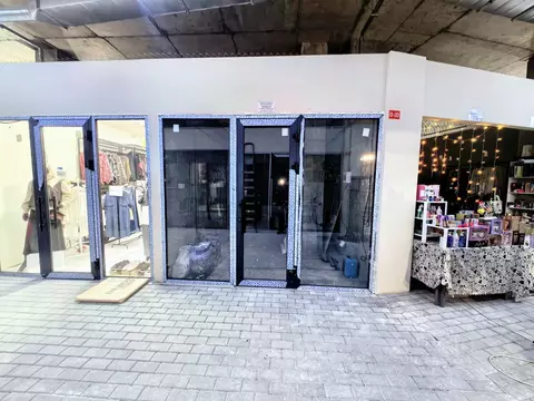 Торговая площадь в Кабардино-Балкария, Нальчик ул. Тлостанова (15 м)