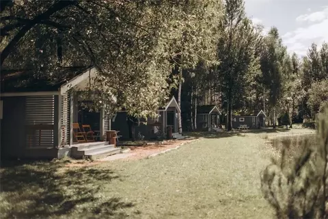 Дом в Тверская область, Конаковский муниципальный округ, д. Вараксино ...