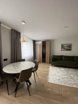 3-к кв. Москва просп. Вернадского, 42к2 (81.7 м)