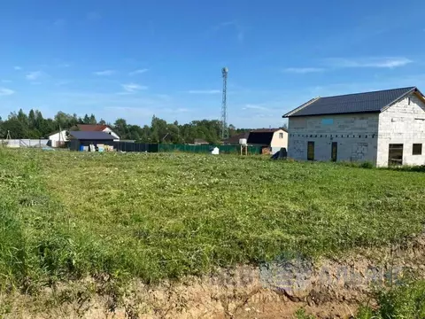 Участок в Ленинградская область, Гатчинский муниципальный округ, д. ...