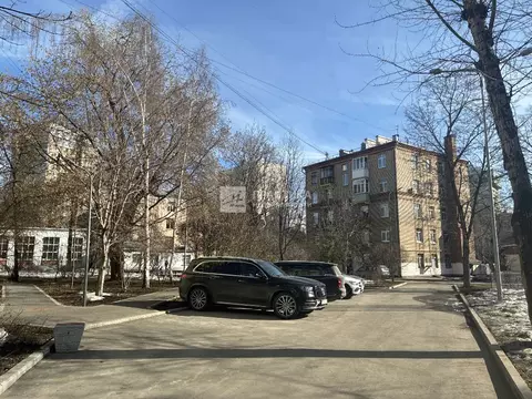 Продается 3-комнатная квартира