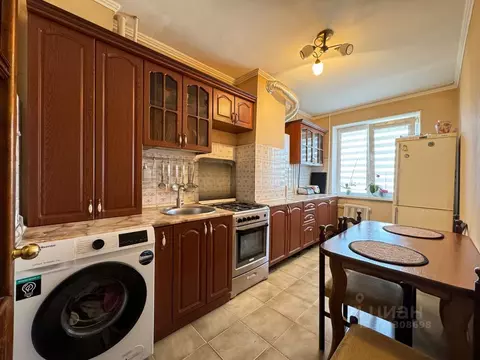 3-к кв. Кабардино-Балкария, Нальчик ул. Чернышевского, 205 (70.0 м)