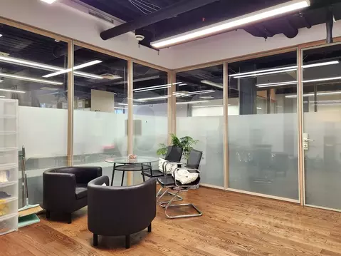 Офис в Москва ул. Бутлерова, 17 (1402 м)