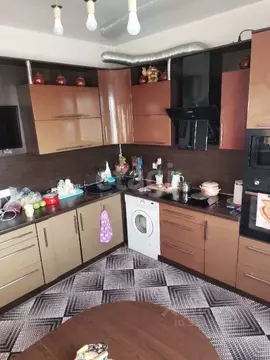 3-к кв. Новосибирская область, Новосибирск ул. Одоевского, 1/9 (68.5 ...