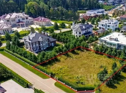 Участок в Московская область, Истра муниципальный округ, д. Чесноково, ...