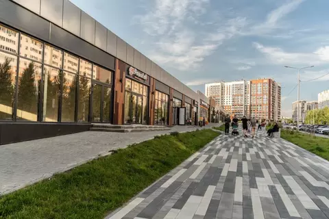 Помещение свободного назначения в Алтайский край, Барнаул ул. 65 лет ...